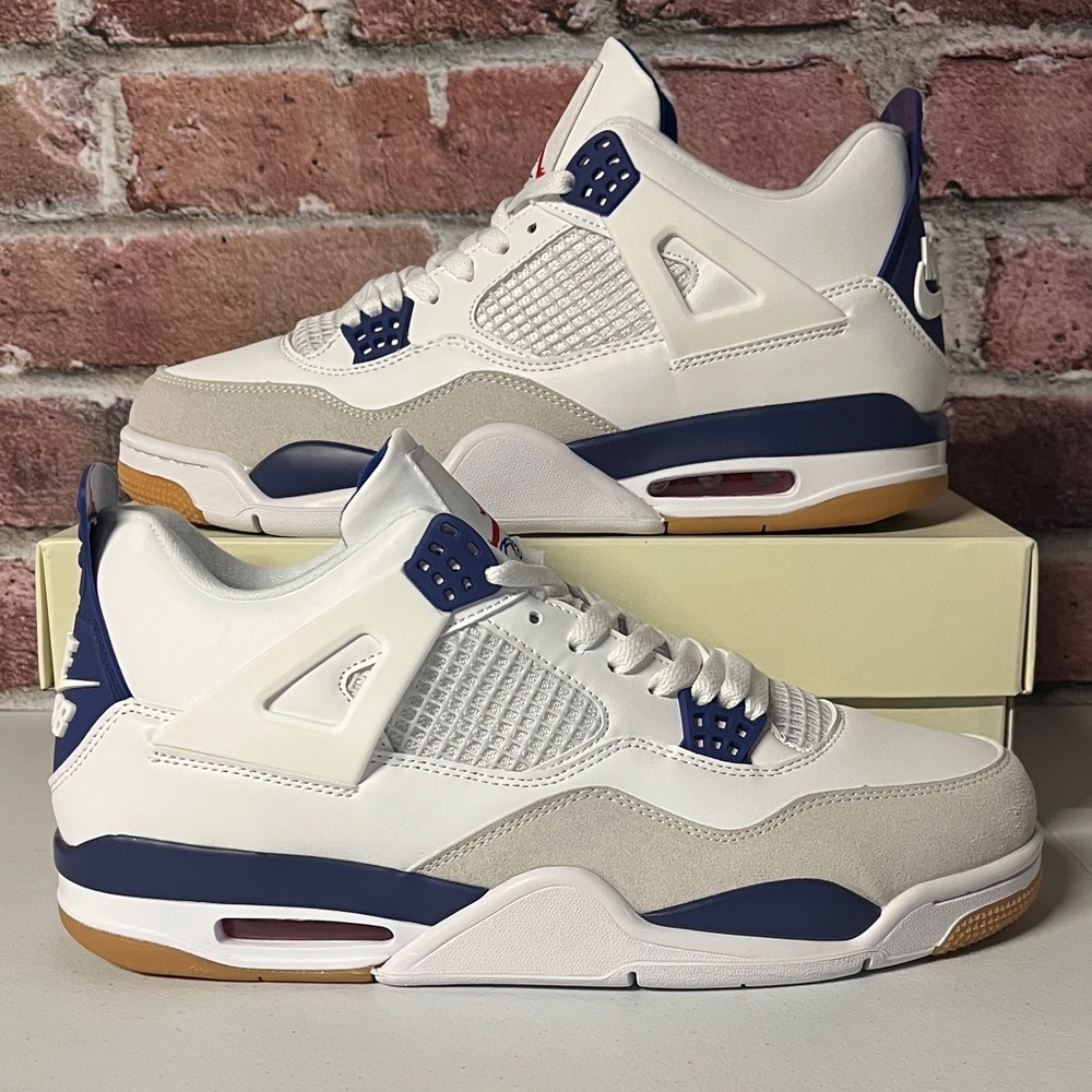 Air Jordan 4 Retro SB Navy